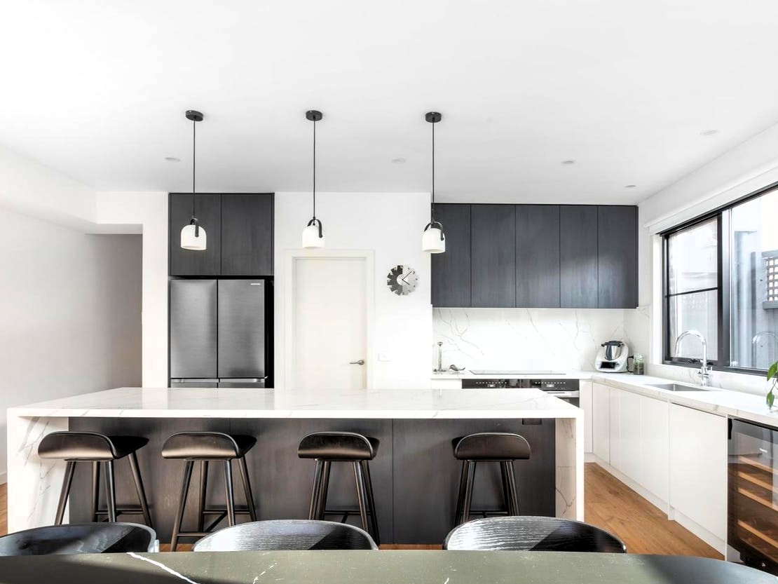 Malvern East units, knockdown one rebuild two